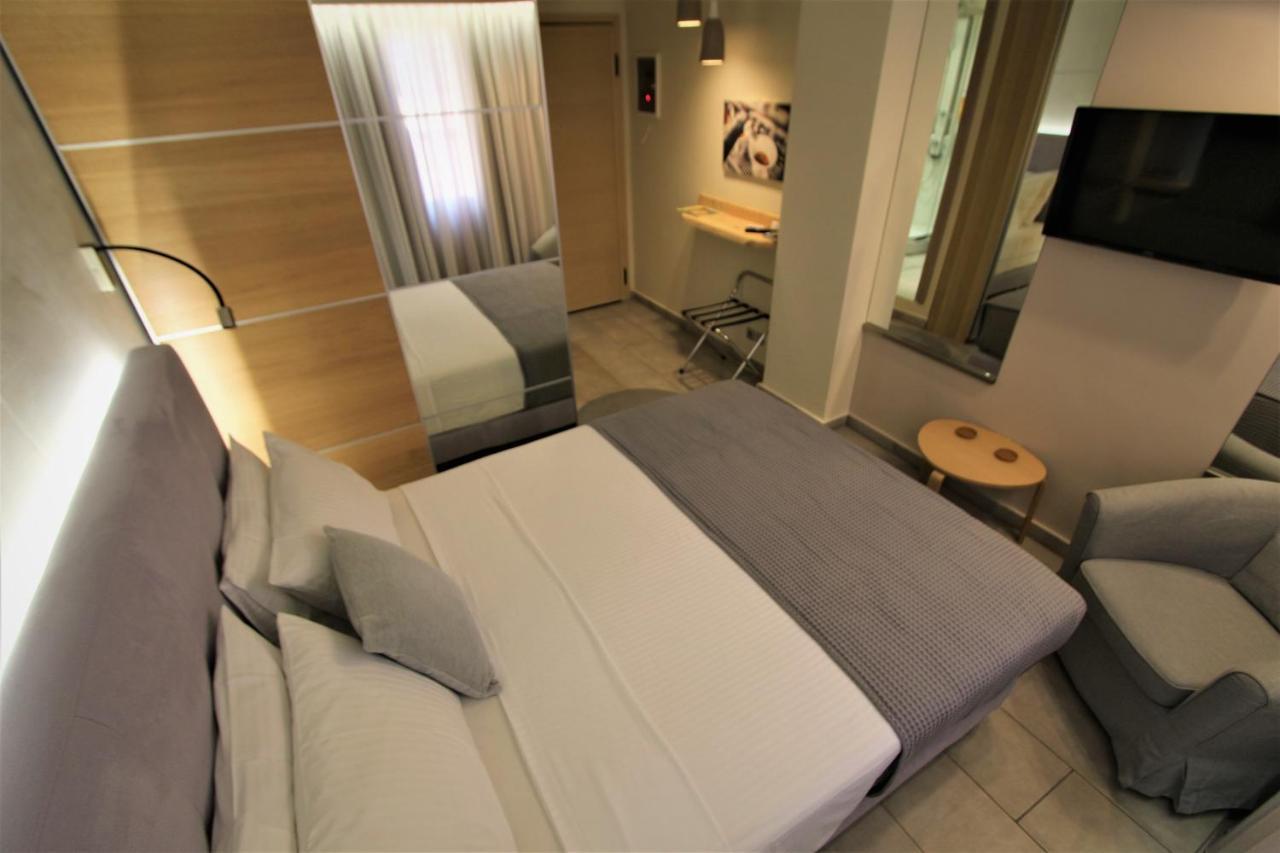Aiolos Apartments Ermou 64 Monastiraki, Plaka 4Th Floor أثينا المظهر الخارجي الصورة
