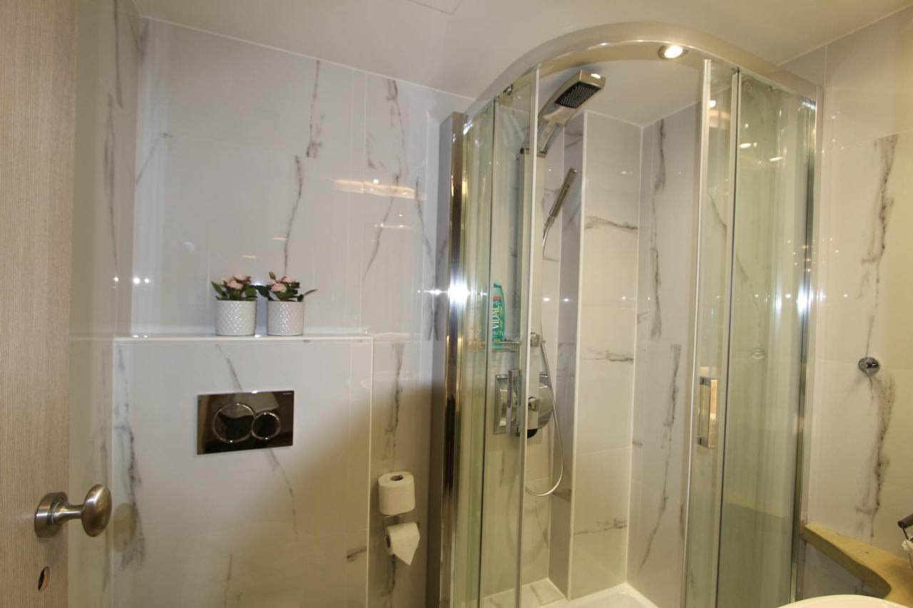 Aiolos Apartments Ermou 64 Monastiraki, Plaka 4Th Floor أثينا المظهر الخارجي الصورة